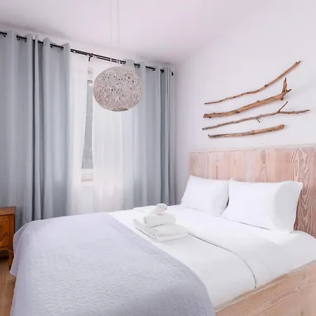 Paryski Zakatek Cosy